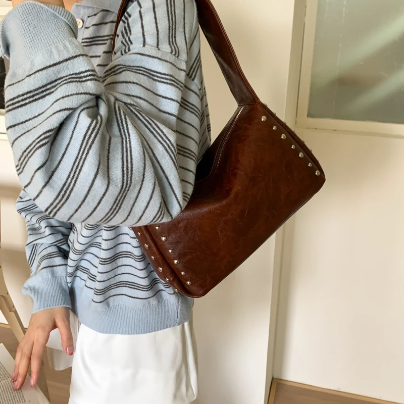 Bolso de Mano de Cuero Suave c - Women Bags 2026 Trends reseña y precio